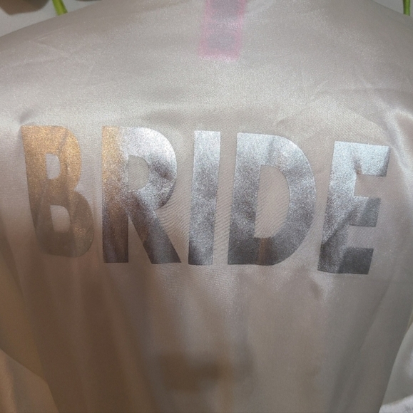 La Senza Bride Bridal White Satin Tie Up Robe size S-M - Picture 7 of 8